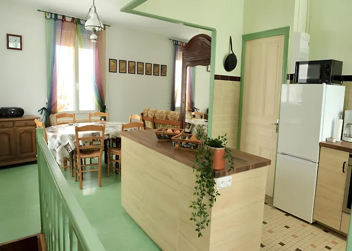 Hébergement de vacances Beautiful House In The Heart Of The Auvergne Murat-le-Quaire